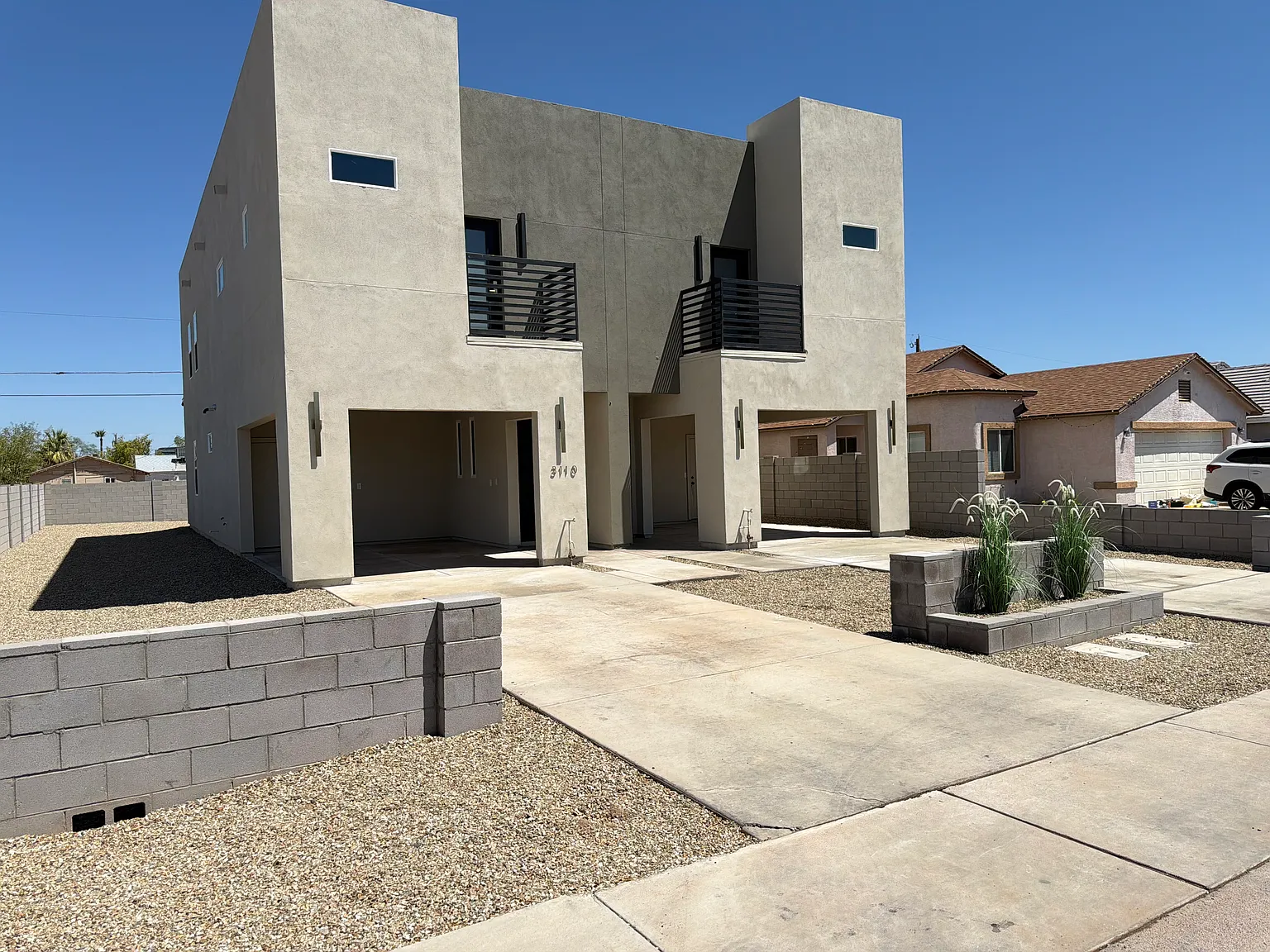 3 bed, 2.5 bath, 1920 sqft, $2,150 — Photo 2