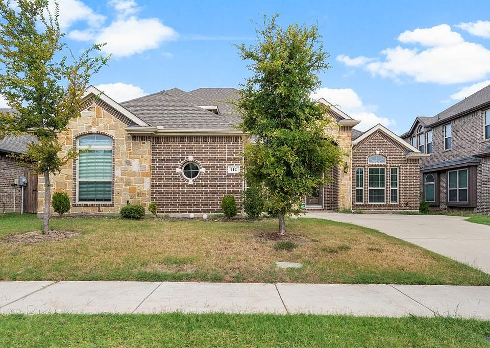 1st image of 112 Basswood Dr