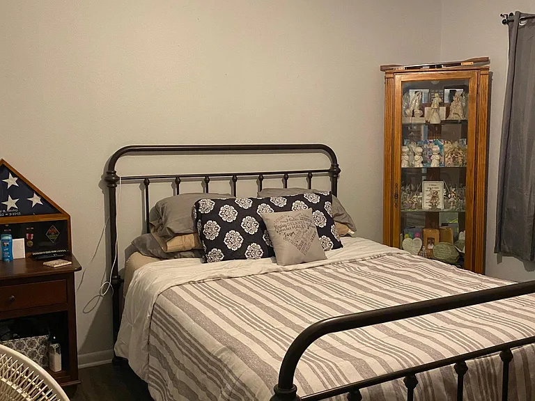 117 Joy Rd — Photo 3