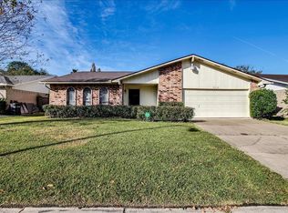5615 Larchbrook Dr, Houston, TX 77049