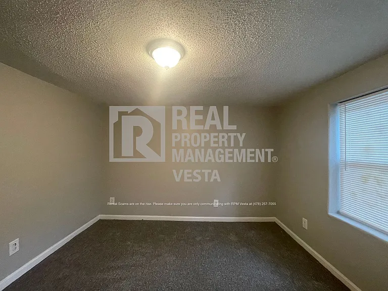 444 Corbin Ave — Photo 18