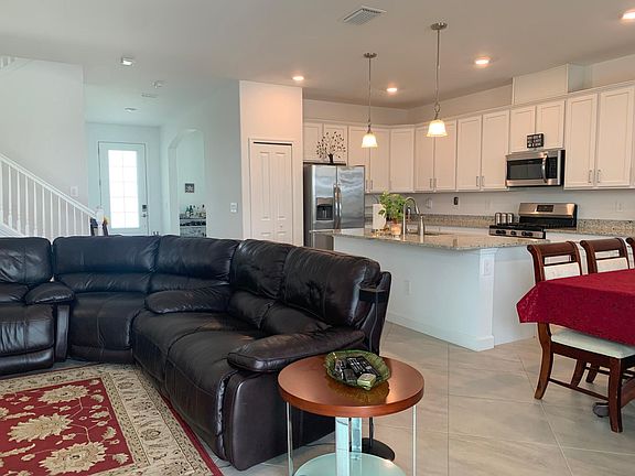 Great Room & Kitchen - View from Lanai