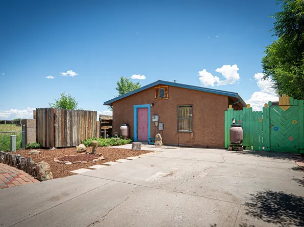 1043 Camino Vista Aurora, Santa Fe, NM 87507