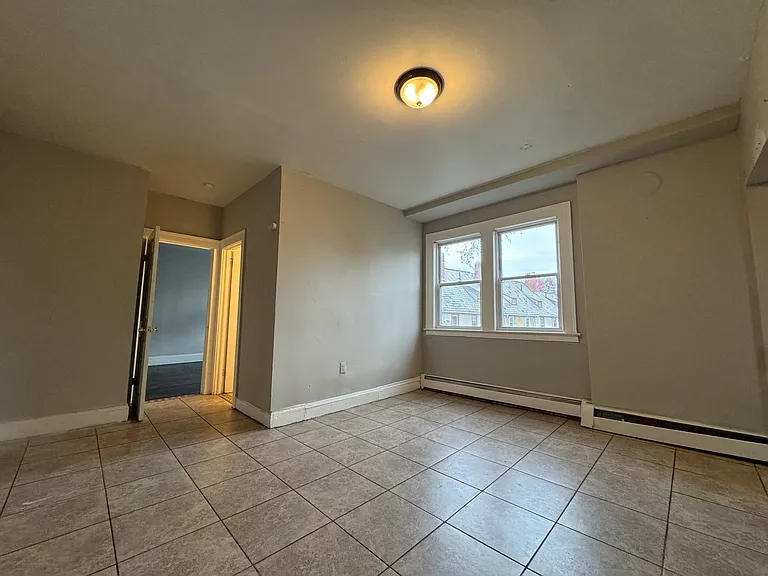 260 Hillside Ave #B4 — Photo 7