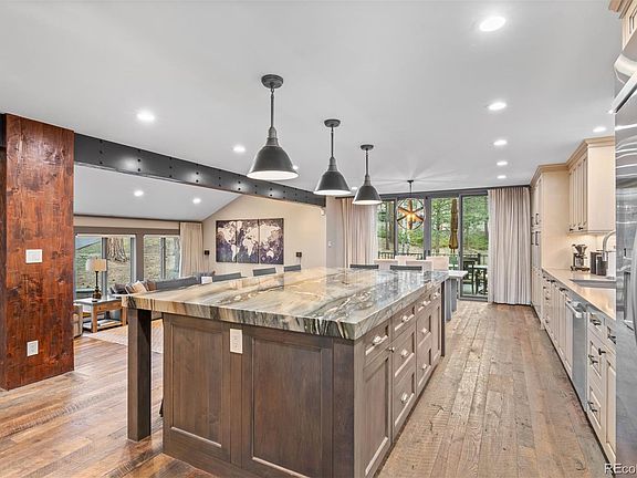 4th image of 632 Cerro Court