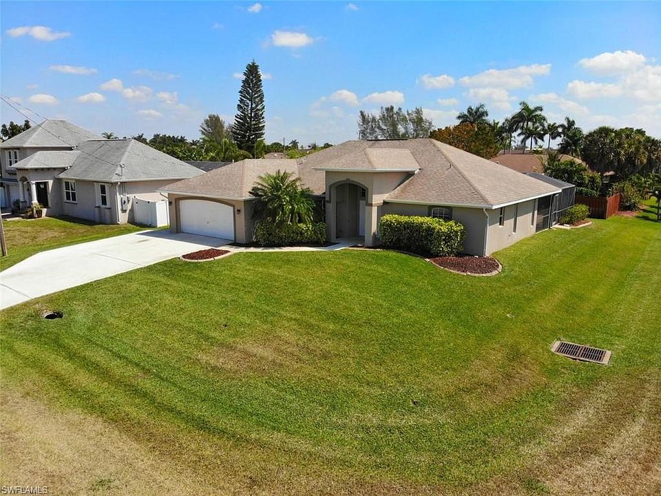 1st image of 4441 SW 14th Ave