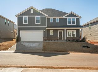 909 Burghley Cir, Greer, SC 29651