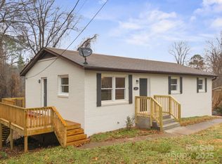 3272 Wilson Heights Dr, Hildebran, NC 28637