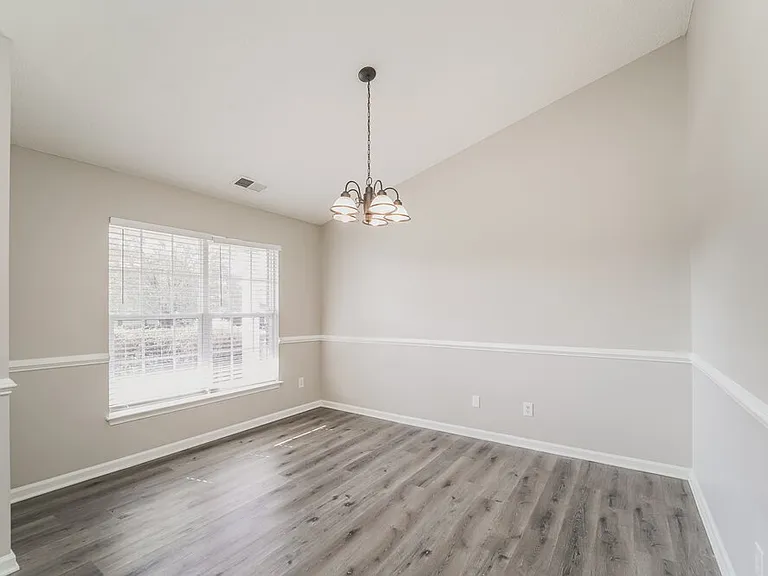 2070 Chapel Creek Rd SW — Photo 7