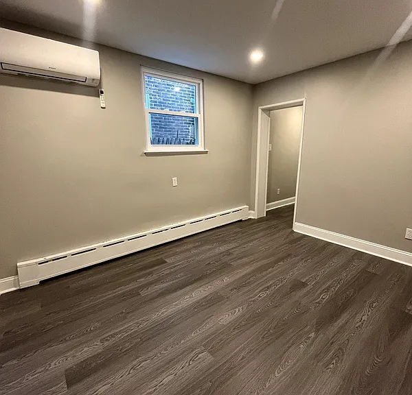 1738 Wolf St #1 — Photo 11