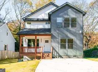 3105 Jones St, East Pt, GA 30344