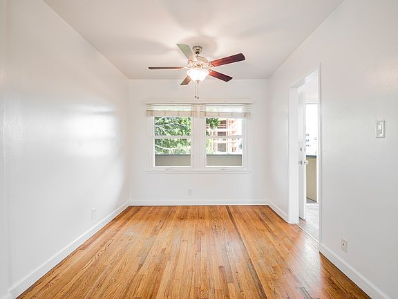 4th image of 8754.5 Belford Ave #8754.5