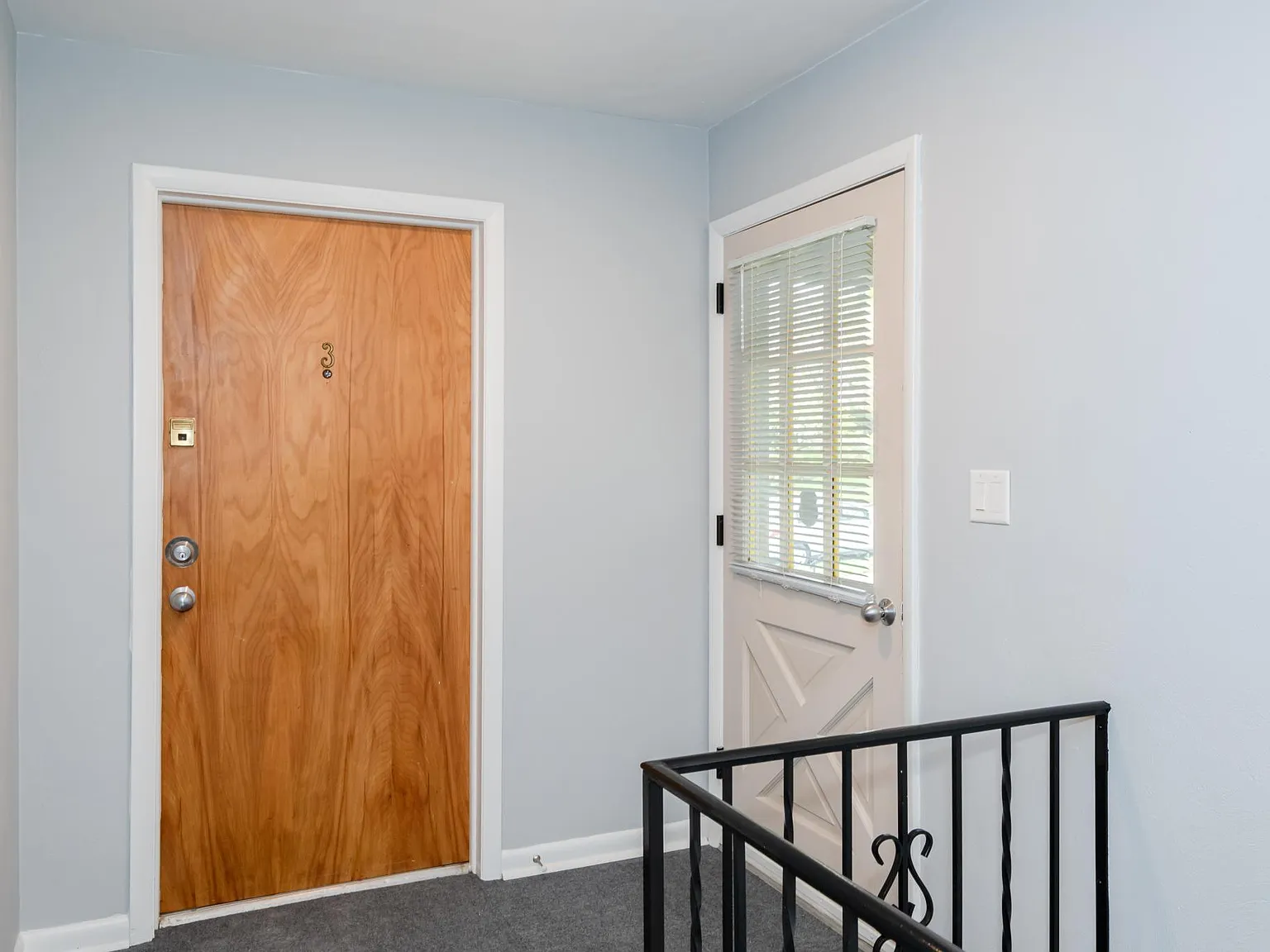 1258 Westcliff Ct — Photo 3