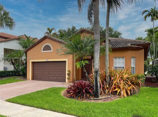1442 SW 158th Ave, Pembroke Pines, FL 33027