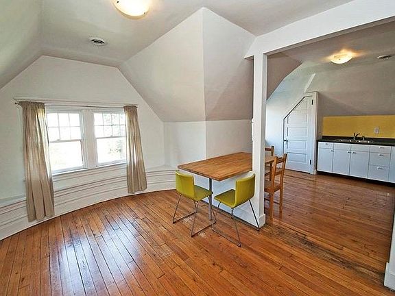 Living area + kitchen
