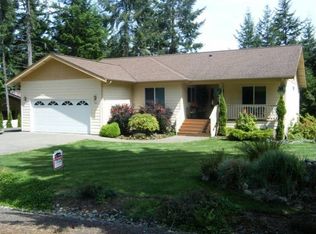 180 E Fairway Dr #D, Allyn, WA 98524