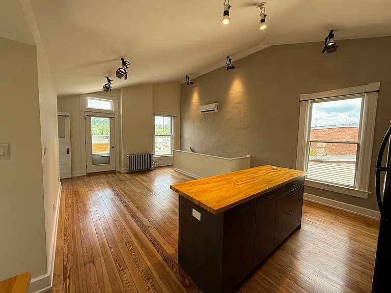401 Fairfield Ave #4 — Photo 5