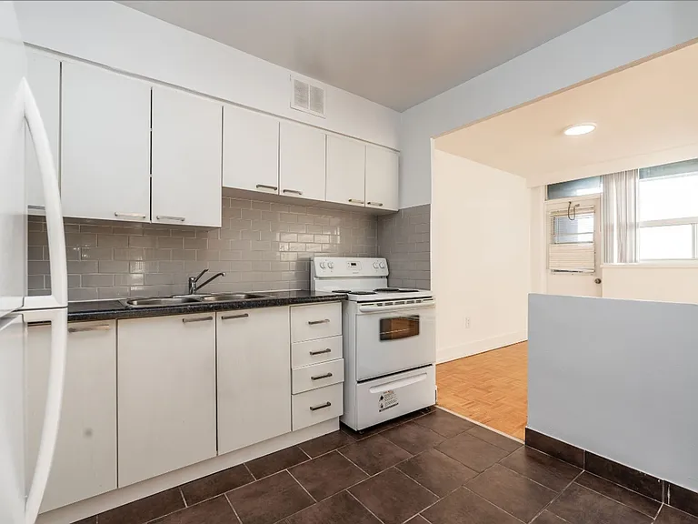263 Dixon Rd — Photo 13
