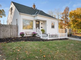 1324 Lakeland Ave, Lakewood, OH 44107