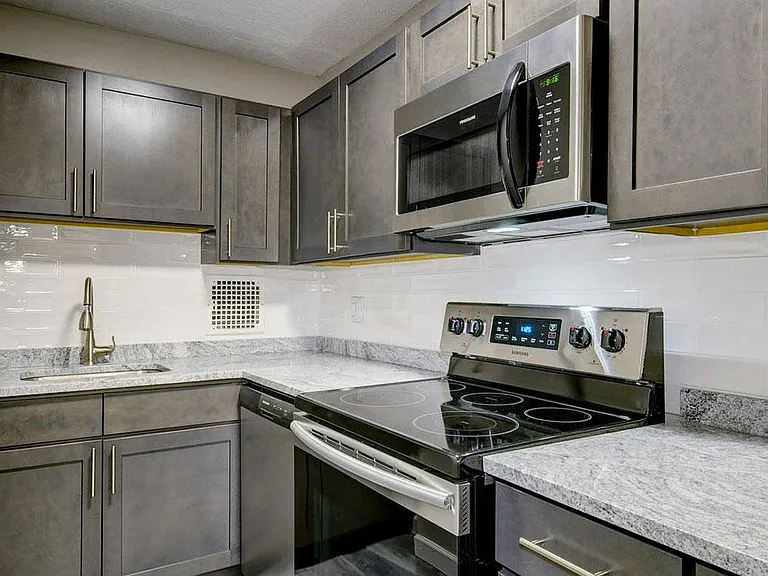 The Harrison — Photo 3