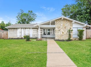 3505 Finley Rd, Irving, TX 75062