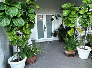 13850 SW 108th St, Miami, FL 33186