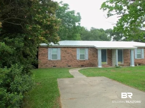 107 E Hamm St, Summerdale, AL 36580