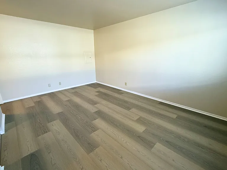 233 San Benito Ave EB01 - 104MM — Photo 6