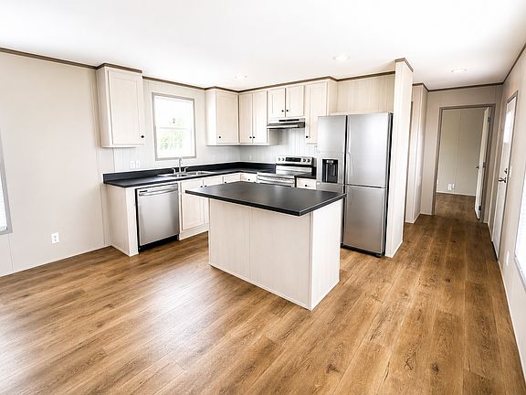 6th image of this home