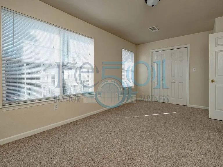 7104 Ohio St #1 — Photo 22
