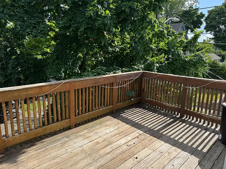 986 Smith St — Photo 17