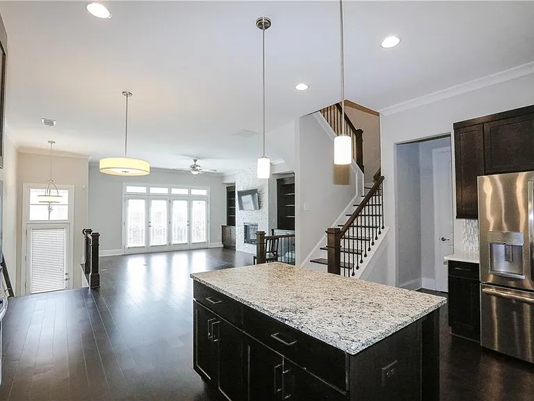 1920 Townsend Ct — Photo 20