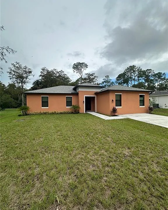 2167 Della Dr