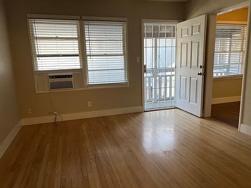 1724 H St Photo 1