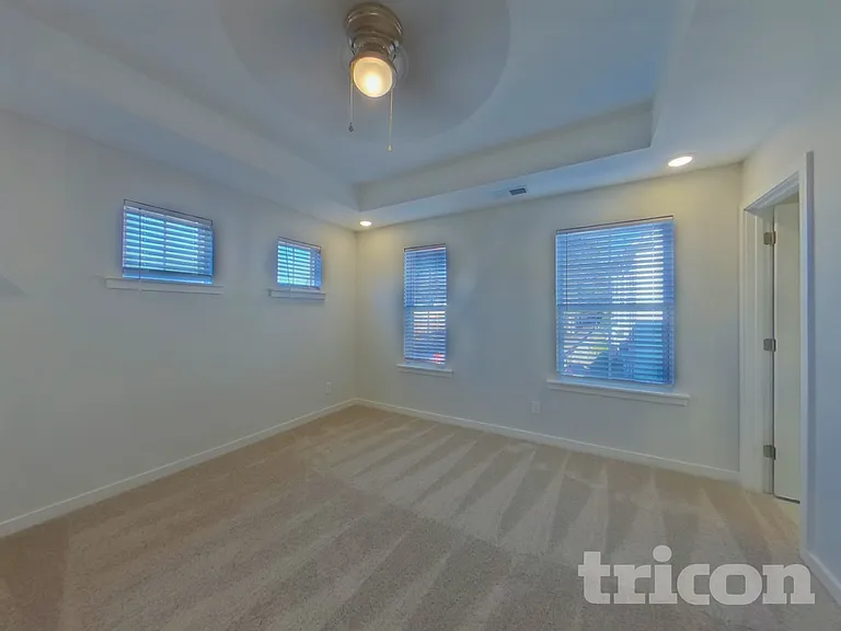 13869 Hill St — Photo 8