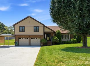 118 Sherwood Dr, Taylorsville, NC 28681