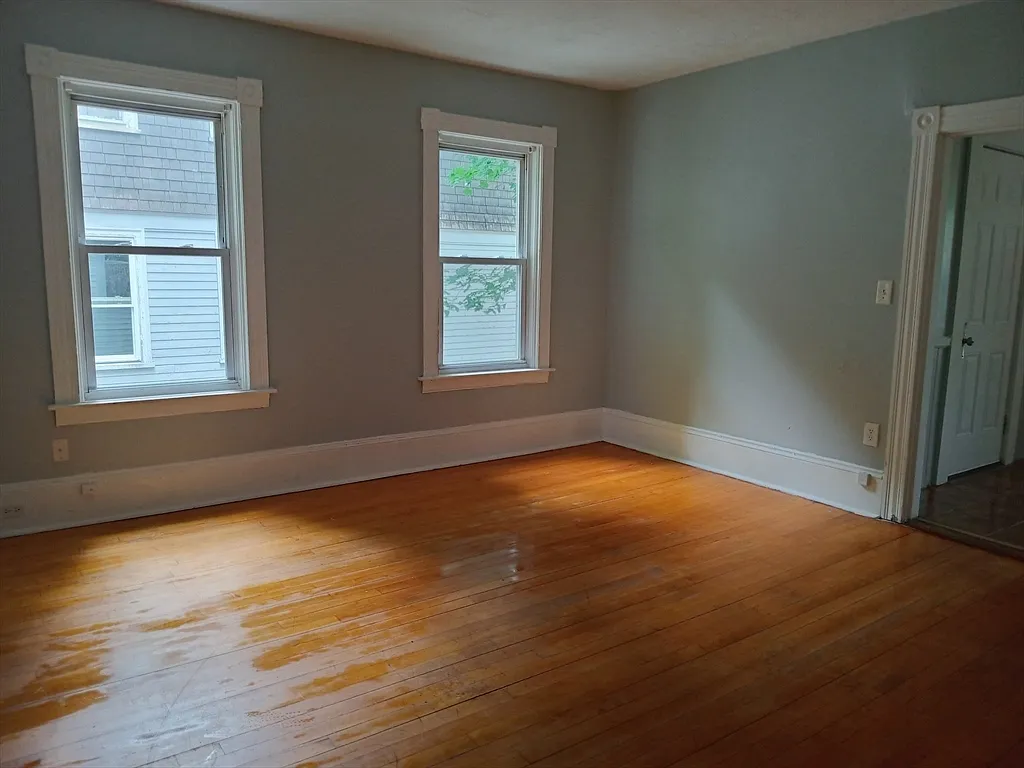 2 bed, 1.0 bath, 1000 sqft, $1,500 — Photo 4
