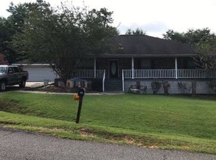 105 W Sunnybrook Rd, Carriere, MS 39426