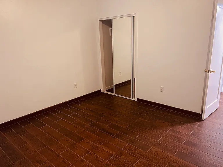 Bedroom #1