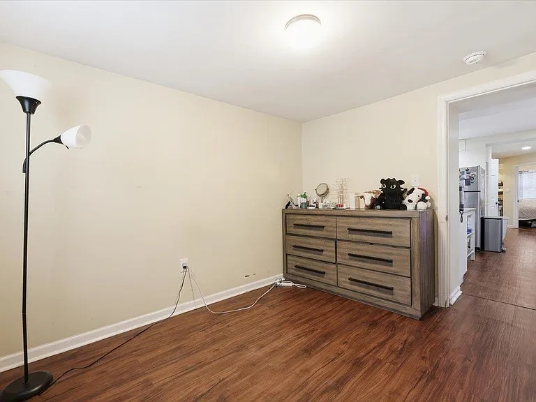39 Waverly St #1 — Photo 13