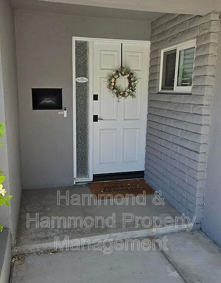 5851 Keokuk Ave — Photo 2