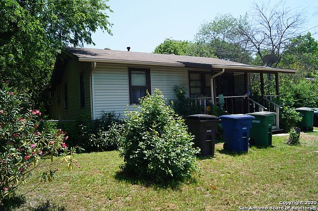 1st image of 2910 Neptune St
