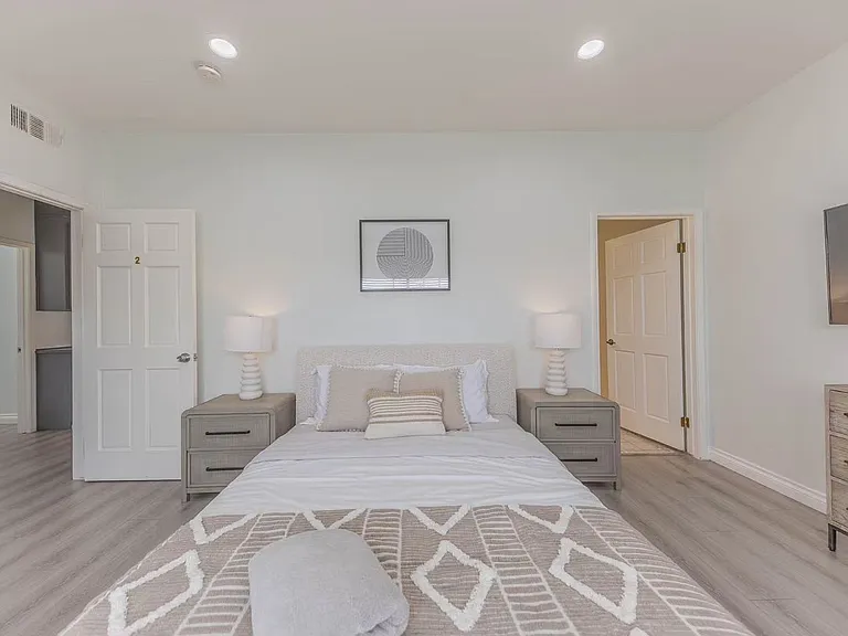 1209 Midwickhill Dr — Photo 18