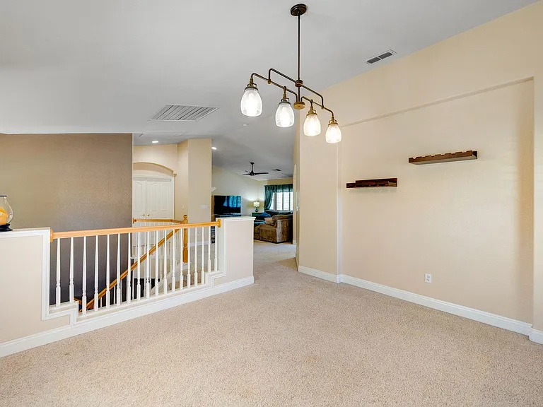 4011 Prairie Falcon Dr — Photo 29