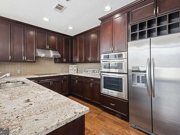 4th image of 270 17th St NW Unit 601