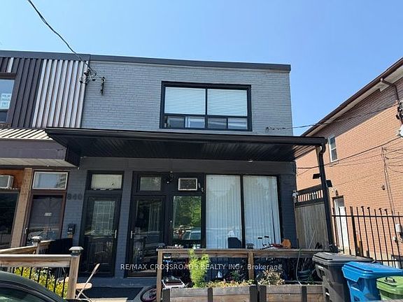 3rd image of 840 Danforth Rd