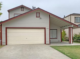 1205 Ranchero Dr, Salinas, CA 93905