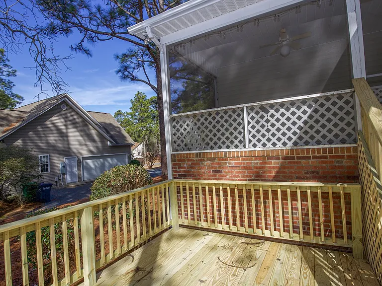8 Moore Dr — Photo 51
