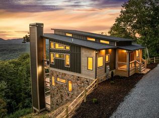 105 Longview Ter, Mineral Bluff, GA 30559