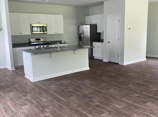 550 Wayton Cir, Moncks Corner, SC 29461